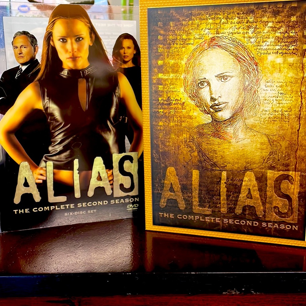 ALIAS Season 2 DVDs